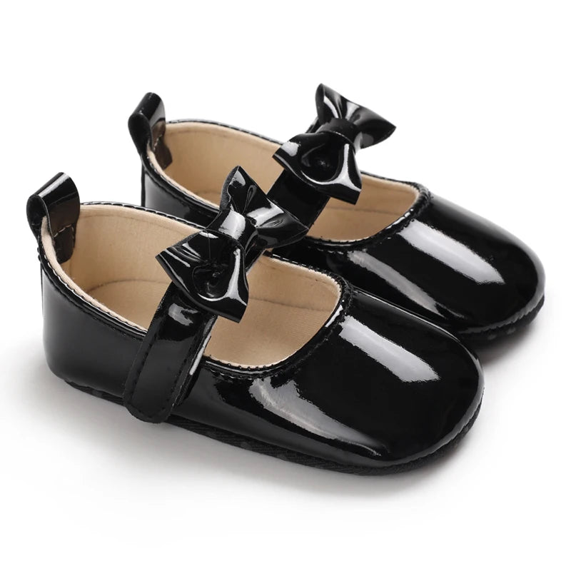 Golden 0-18M Baby Girl Shoes Cute Bow Flat Shoes Soft Sole Newborn Princess Walker Sandals Formal Baby Shoes