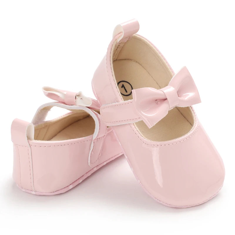 Golden 0-18M Baby Girl Shoes Cute Bow Flat Shoes Soft Sole Newborn Princess Walker Sandals Formal Baby Shoes