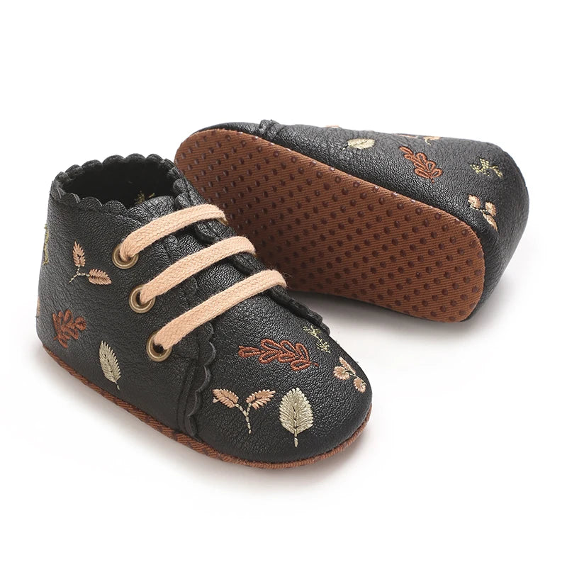 Baby Booties Newborn Infant Unisex Baby Girl Boy Cute embroidery Anit-Slip Sole Shoes Toddler tie one's shoes 0-1 Year