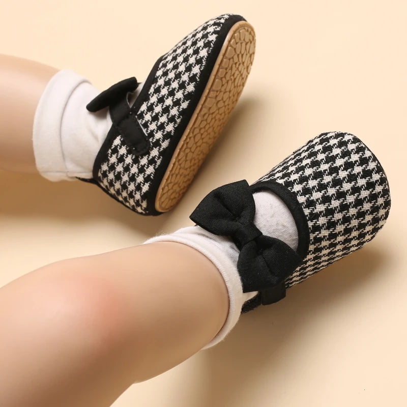 Pink Baby Girls First Step Shoes Baby Moccasins Soft Bottom Rubber Non-slip Toddler First Walkers Baby Booties Girls