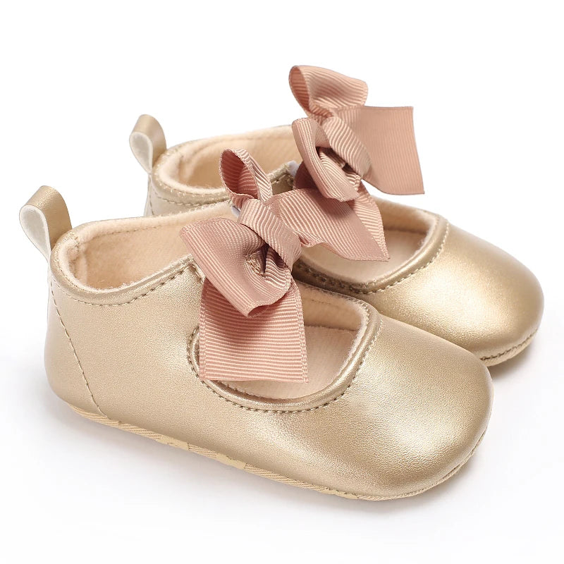 Golden 0-18M Baby Girl Shoes Cute Bow Flat Shoes Soft Sole Newborn Princess Walker Sandals Formal Baby Shoes