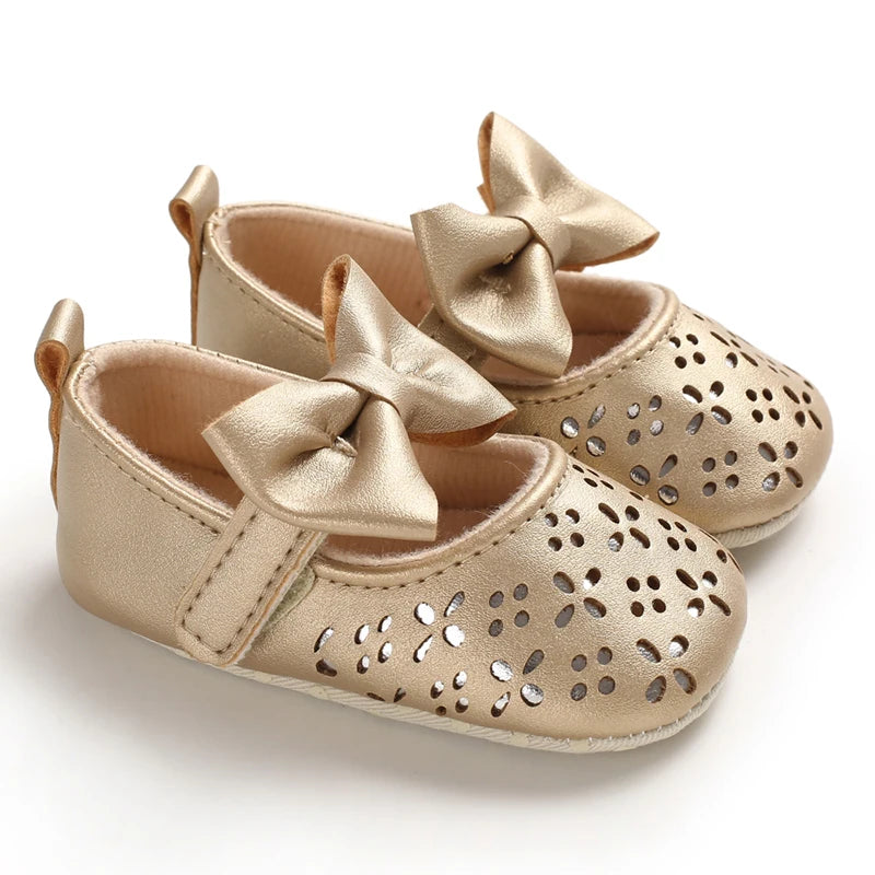 Golden 0-18M Baby Girl Shoes Cute Bow Flat Shoes Soft Sole Newborn Princess Walker Sandals Formal Baby Shoes