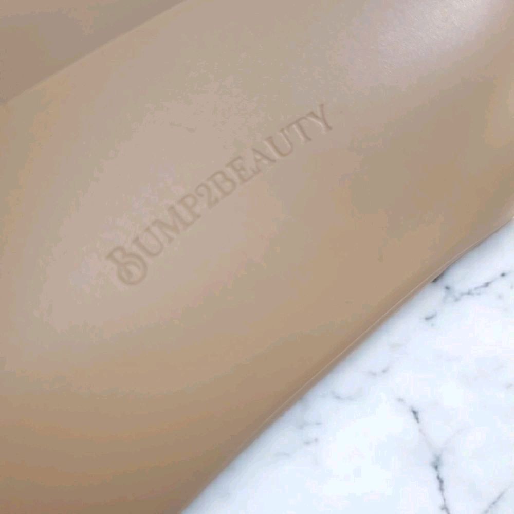 Bump2Beauty Pastel Silicone Feeding Bib