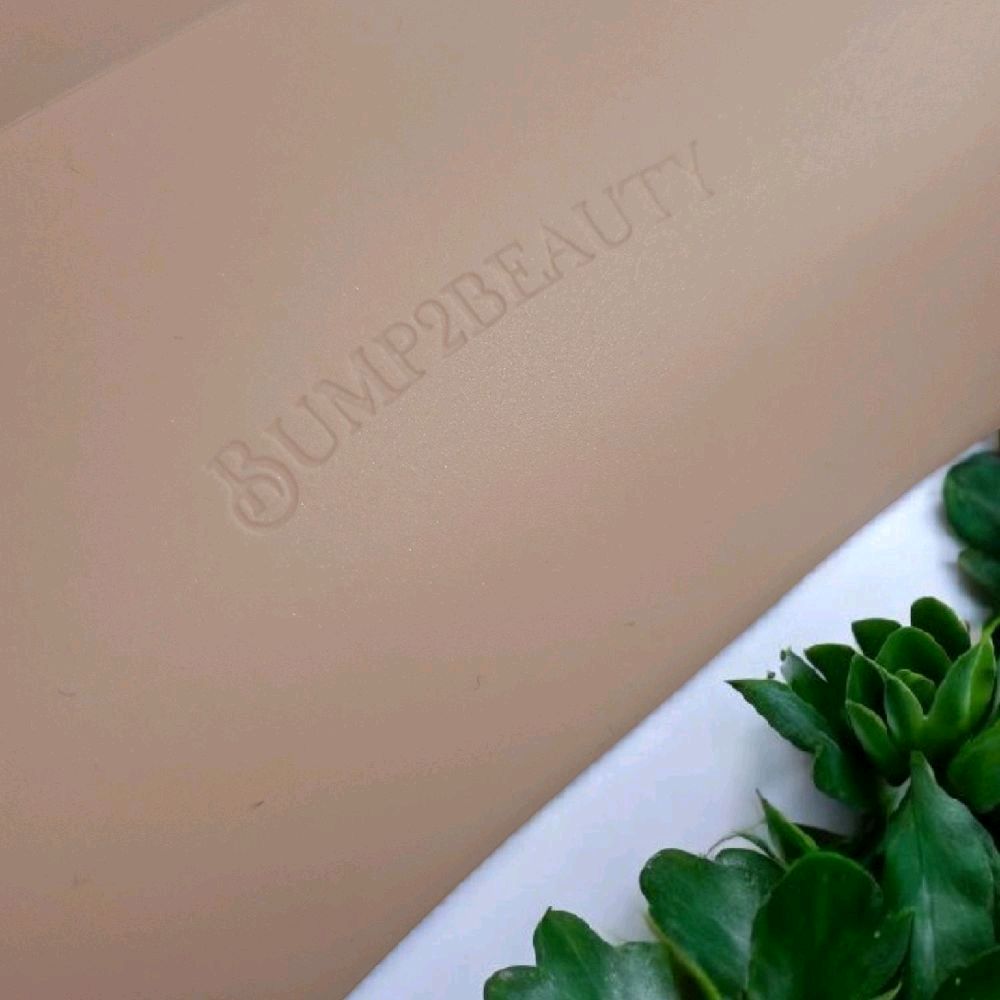 Bump2Beauty Pink Silicone Feeding Bib