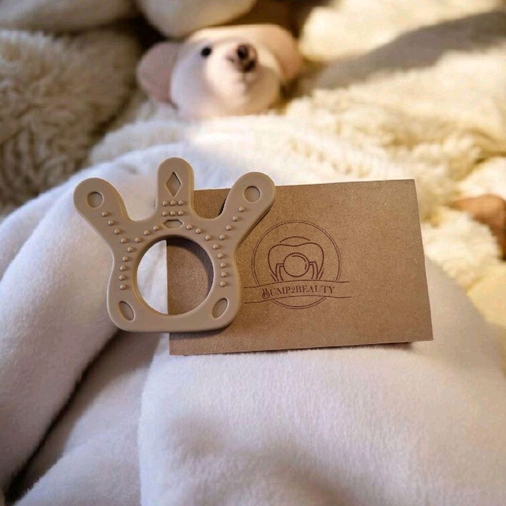 Bump2Beauty Beige Crown Shaped Silicone Teether